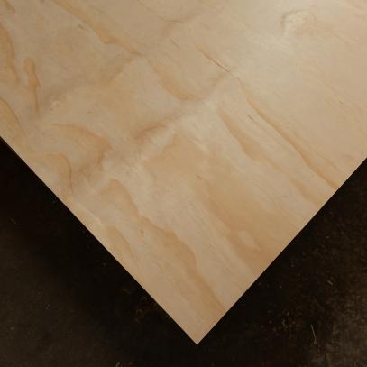 Pine plywood for furniture and decoration